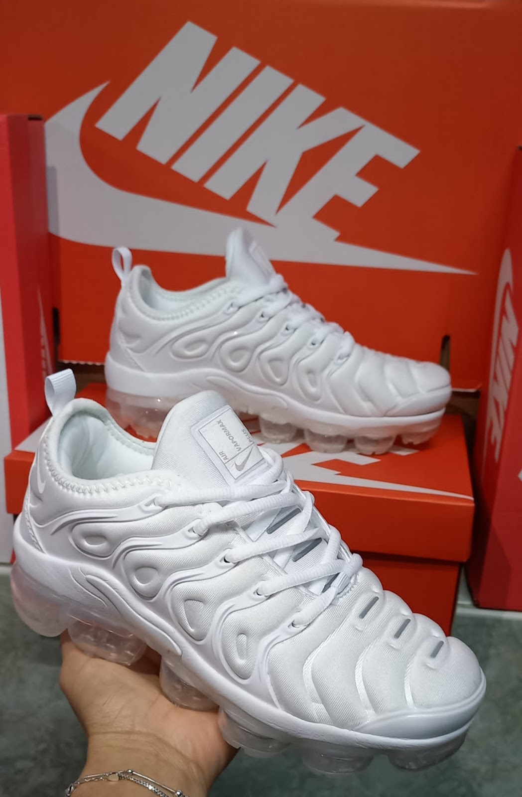 Nike Vapor Max Plus