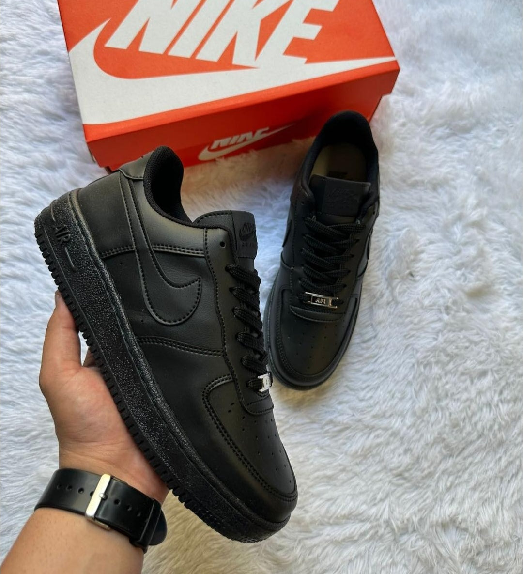 Nike Air Force 1